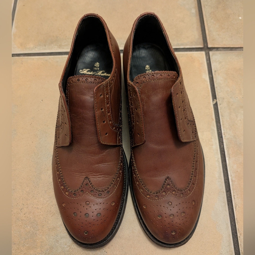 Brooks Brothers 1818 Brown Leather Wingtip Oxfords – Made in Italy – Size 10.5